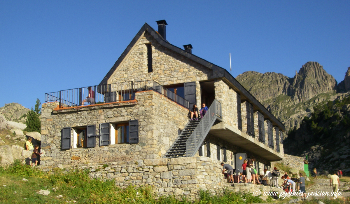 Le refuge d'Amitges - Massif des Encantats - Catalogne