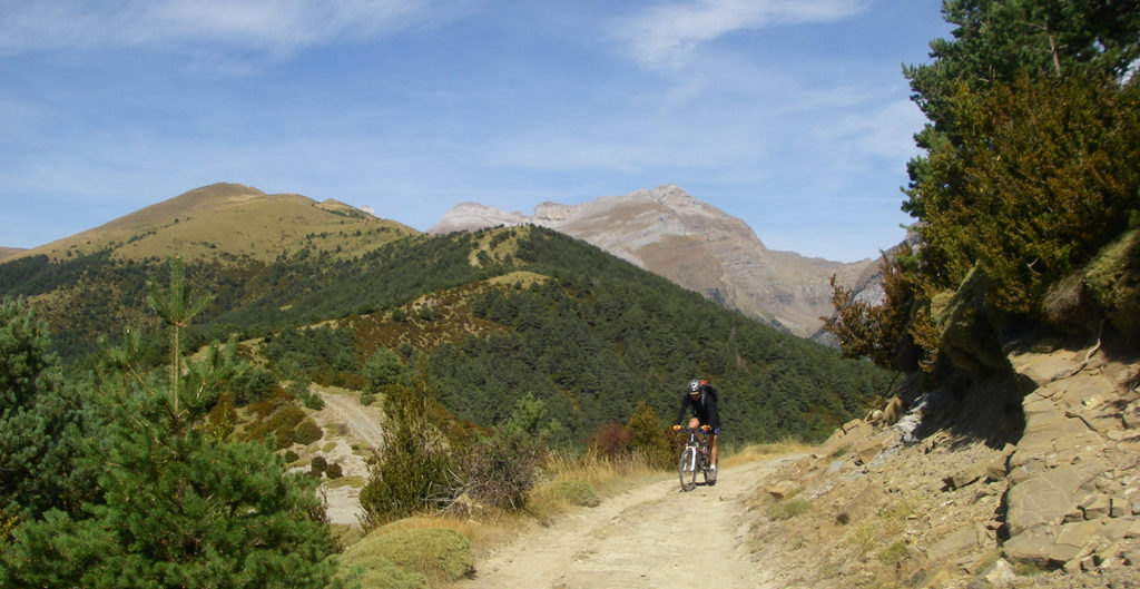 La traversée des Pyrénées en VTT - Etape 5: la vallée de la Garcipollera