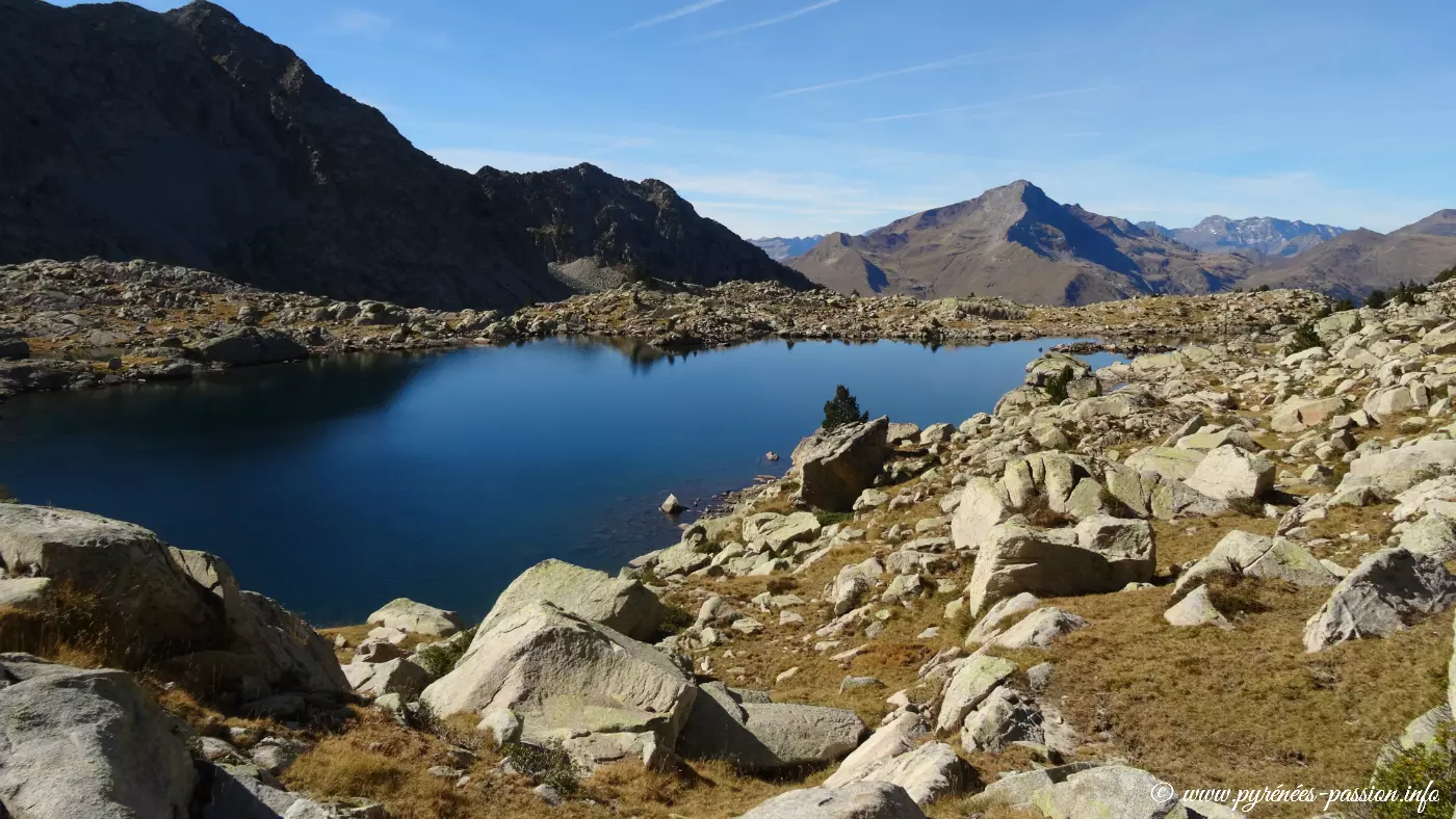 Ibón de la Solana - Aragon Ibón de la Solana - Aragon