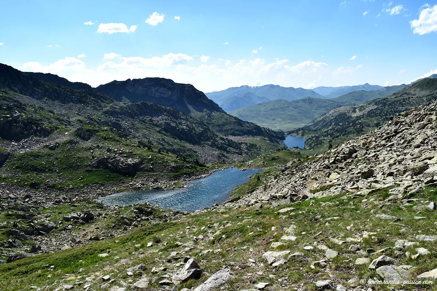 L’Estany deth Coret de Baciver dans le Val d'Aran L’Estany deth Coret de Baciver dans le Val d'Aran