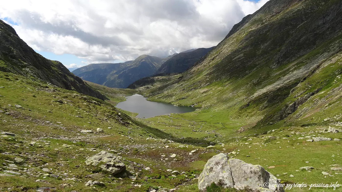 L'Estany del Port de Tavascan - Randonnée en Catalogne L'Estany del Port de Tavascan - Randonnée en Catalogne